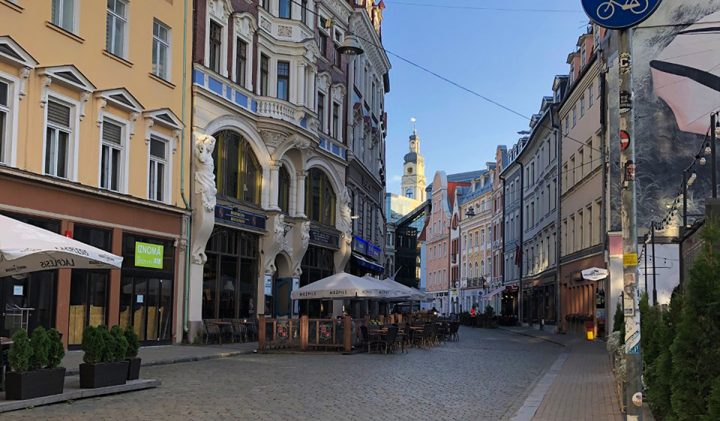 La vieille ville de Riga 720x421 - Laurine, promo 2023, en échange académique à Riga, en Lettonie