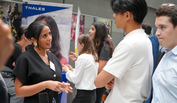 EMLV La De Vinci Career Fair sinscrit comme un rendez vous incontournable pour les etudiants en fin de cursus 720x420 - De Vinci Career Fair : un tremplin pour les étudiants en recherche de stage